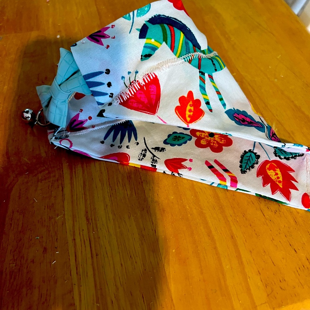 Pet Pad; Crate Liner with matching Bandana.